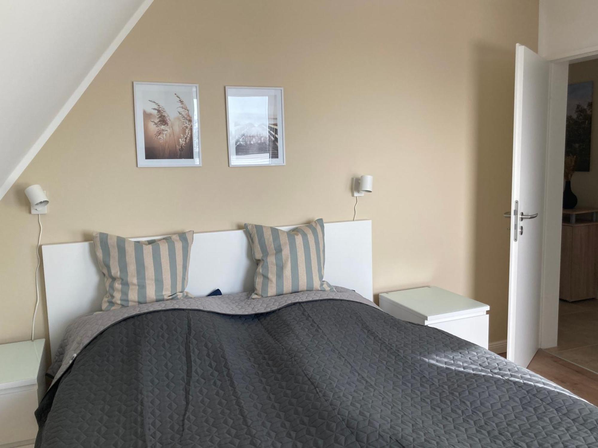 Helle, Grosszuegige Ferienwohnung Fuer 2 - 3 Personen Mit Parkplatz + E-Ladestation In Buchholz, Nordheide บุคโฮลซ์ อิน แด นอร์ดไฮเดอ ภายนอก รูปภาพ